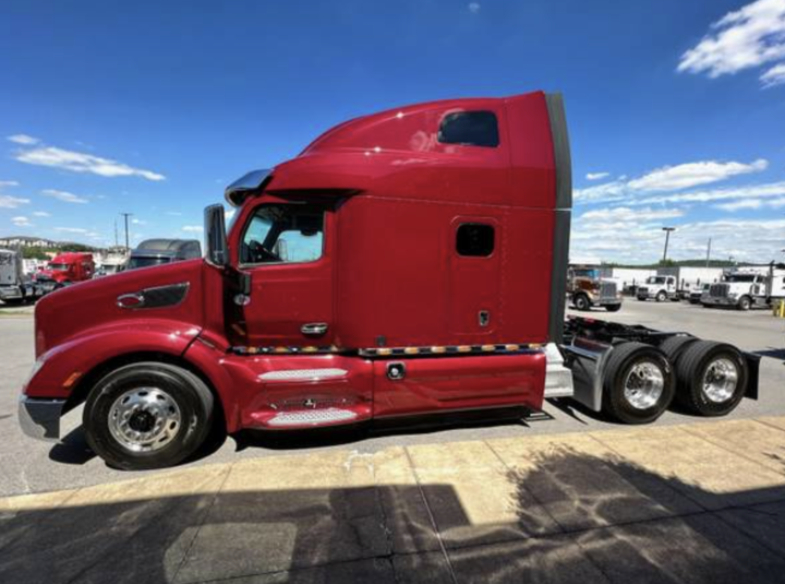 this image shows mobile truck repair in Saratoga, CA